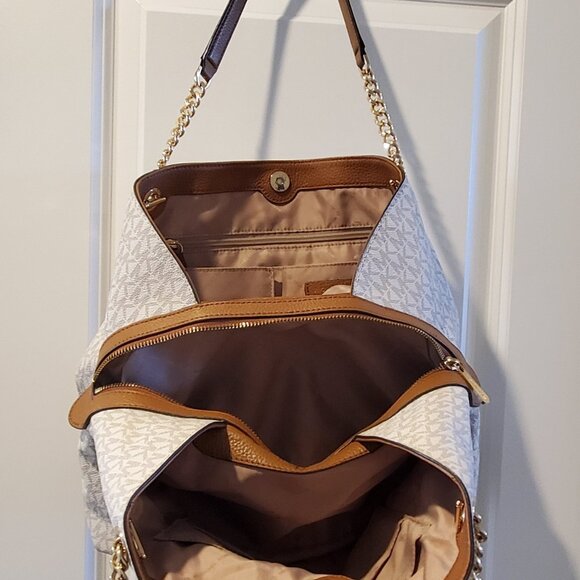 Michael Kors Tote - Picture 7 of 16